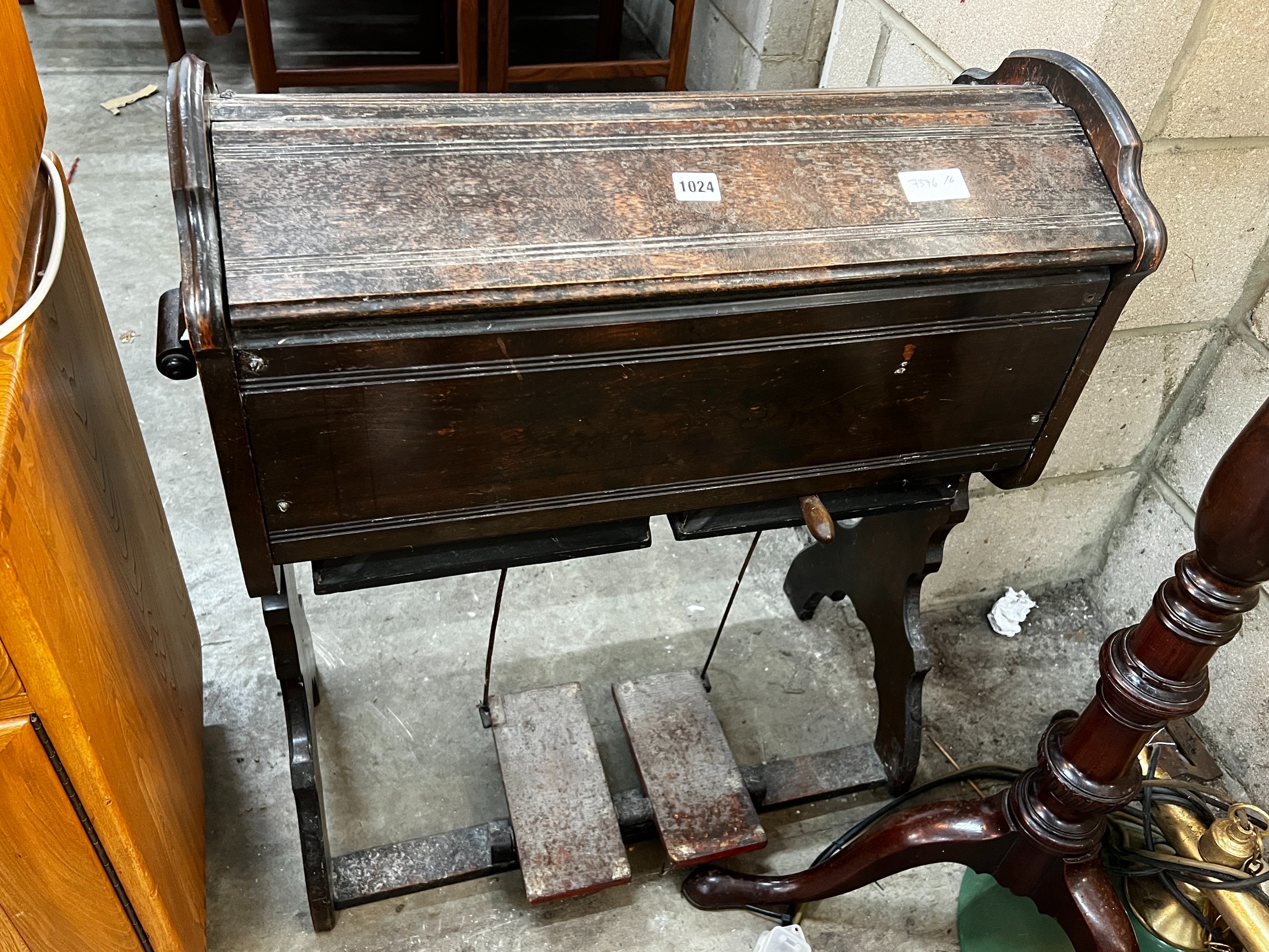 An early 20th century small size Boyd harmonium, width 68cm, depth 32cm, height 80cm